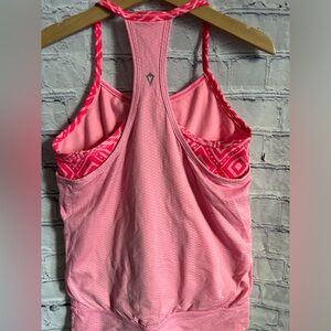 IVIVVA by LULULEMON girls size 8 Double Dutch tank top